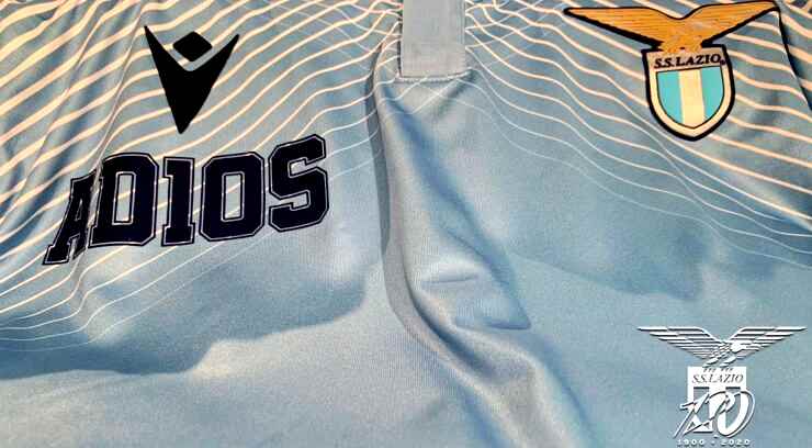 La Lazio omaggia Maradona con una maglia speciale