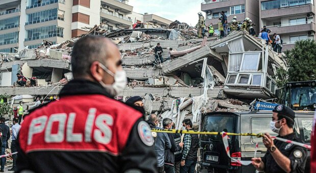 Turchia, ultimo bilancio del terremoto a 49 vittime