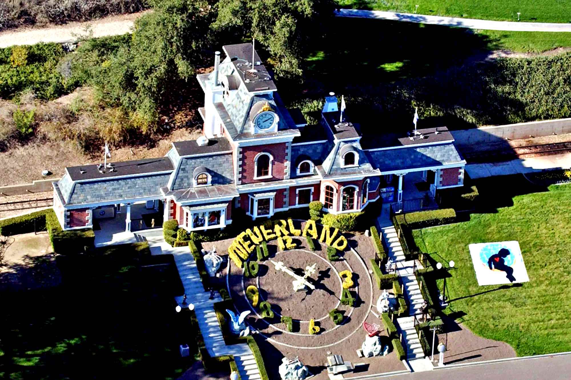 Venduto per 22 milioni “Neverland” il ranch di Michael Jackson