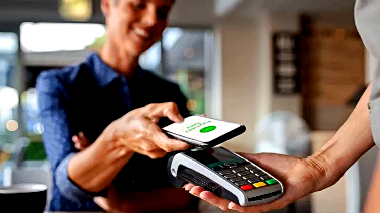 Da 8 dicembre via a piano cashless, rimborsi e lotteria scontrini