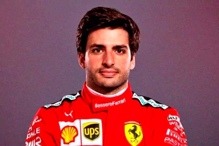 Ferrari, primi giri a Fiorano per Carlos Sainz