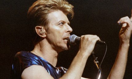 David Bowie oggi avrebbe compiuto 74 anni e debutta su Tik Tok