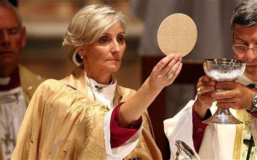 Donne all’altare per dare comunione, Papa cambia diritto canonico