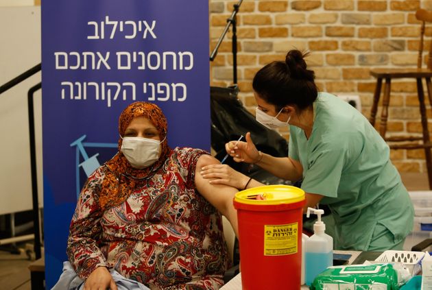 Covid, Israele: vaccinate circa 1,2 milioni di persone