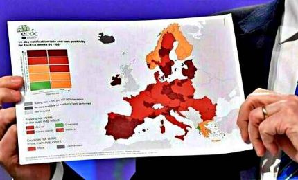 Tamponi e quarantena, zone rosso scuro anche in Italia