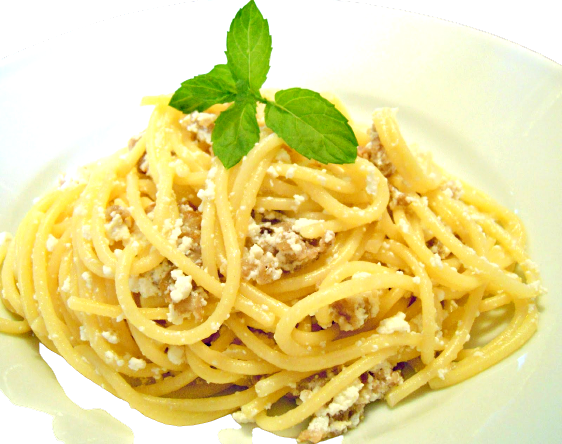 Spaghetti alla ricotta, piatto veloce e gustoso