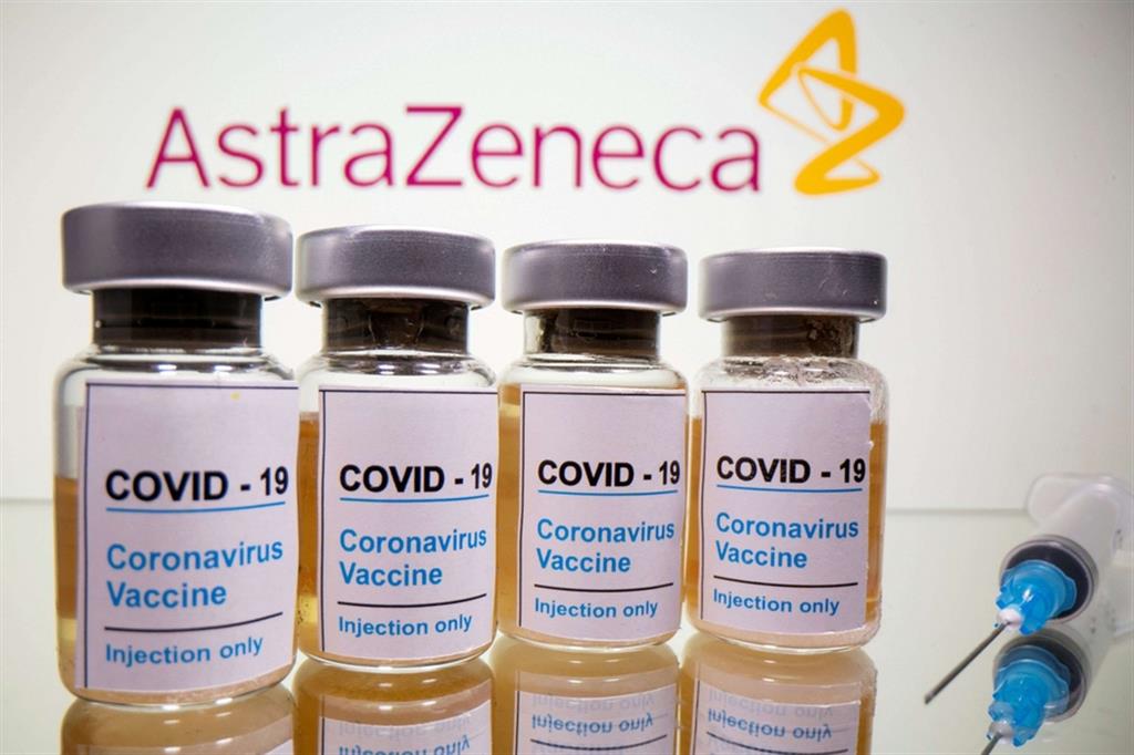 Ema, via libera al vaccino AstraZeneca. Ora tocca all’Ue