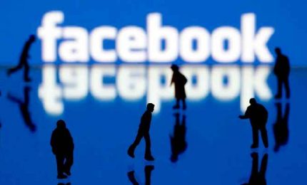 Antitrust: multa da 7 milioni a Facebook, continua a "ingannare" utenti