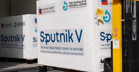 Vaccini anti Covid-19, Ema apre a Sputnik ma Ue mette mani avanti