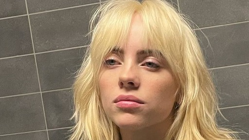 Il nuovo look di Billie Eilish è da record