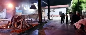 Covid, contagi record in India. I forni crematori lavorano h24