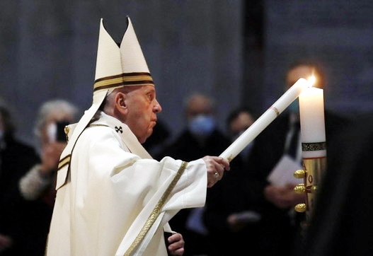 Papa Francesco scuote le coscienze per risvegliare i nostri valori