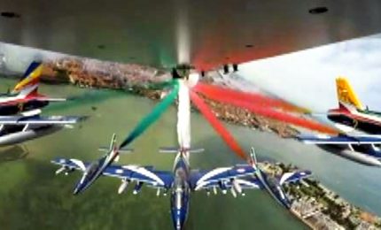 Il volo delle Frecce Tricolori sulla laguna di Venezia