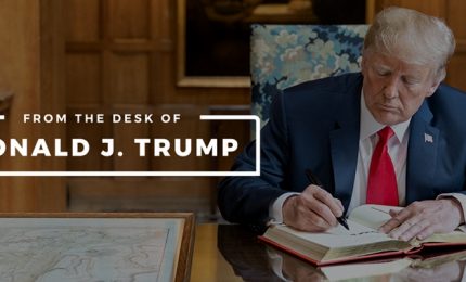 Trump lancia la sua piattaforma social: "From the desk of Donald"