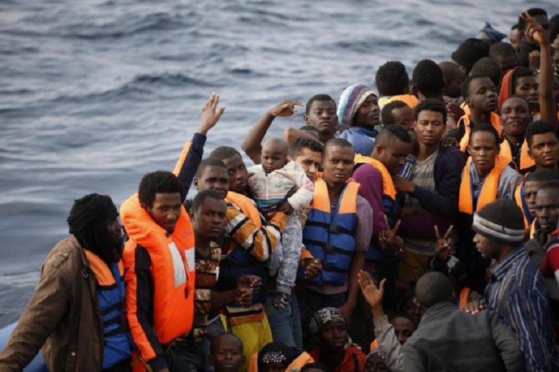 I migranti nell’agenda dell’Europa, passi avanti su Agenzia Asilo