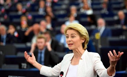 L'Europa scende in campo: "Lavoriamo a un piano europeo per tagliare le bollette"