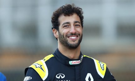 Gp Italia, vince Ricciardo. Fuori Hamilton e Verstappen