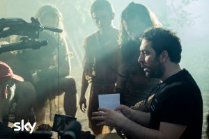 Il regista Matteo Rovere sul set della serie tv Sky Romulus (ph. Francesca Fago)