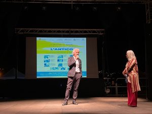 Premio Comunicare l'Antico, Gaetano Aronica con Fulvia Toscano, 040921