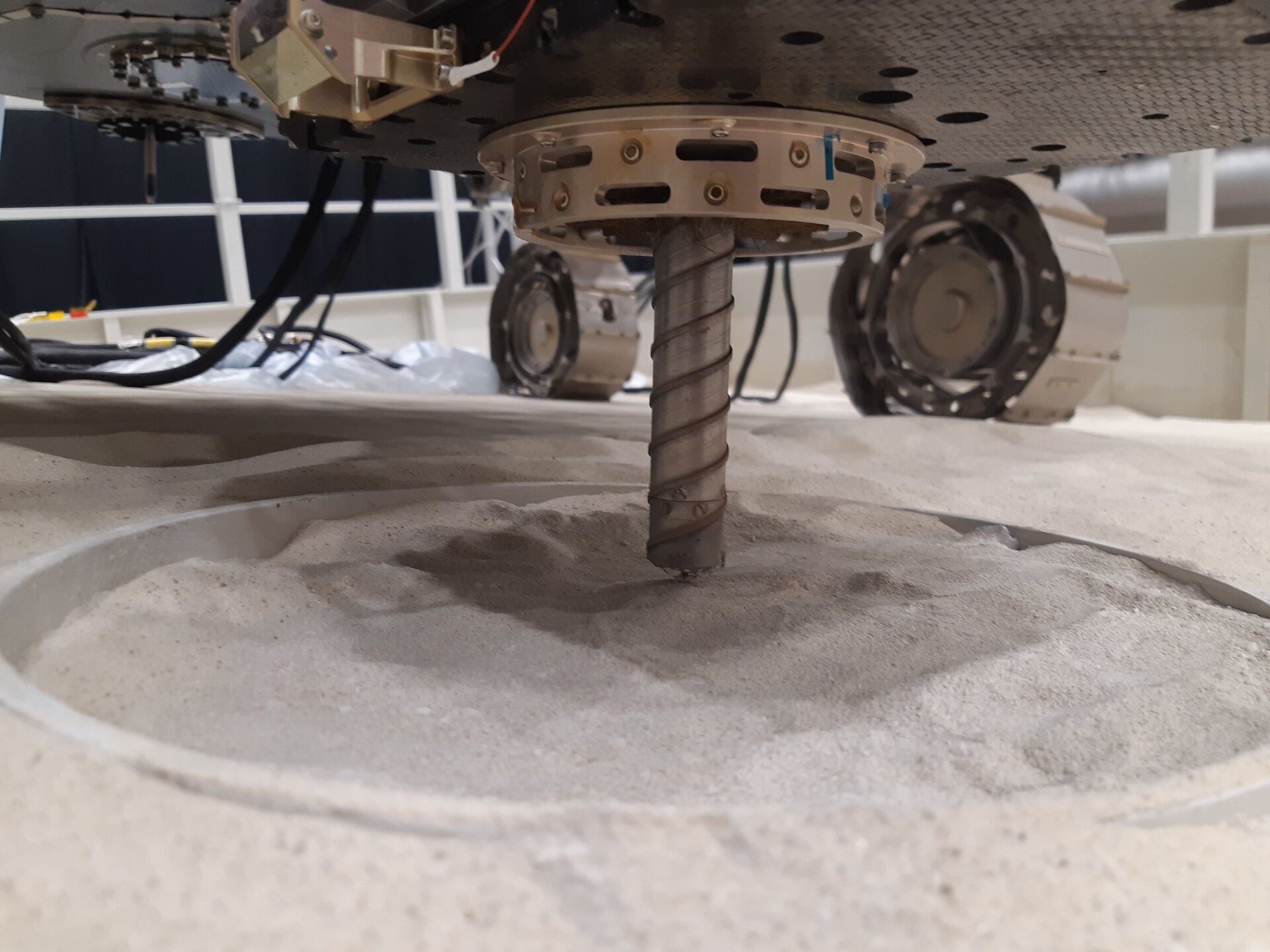 ExoMars, perforazione record per rover terrestre a 1,7 metri