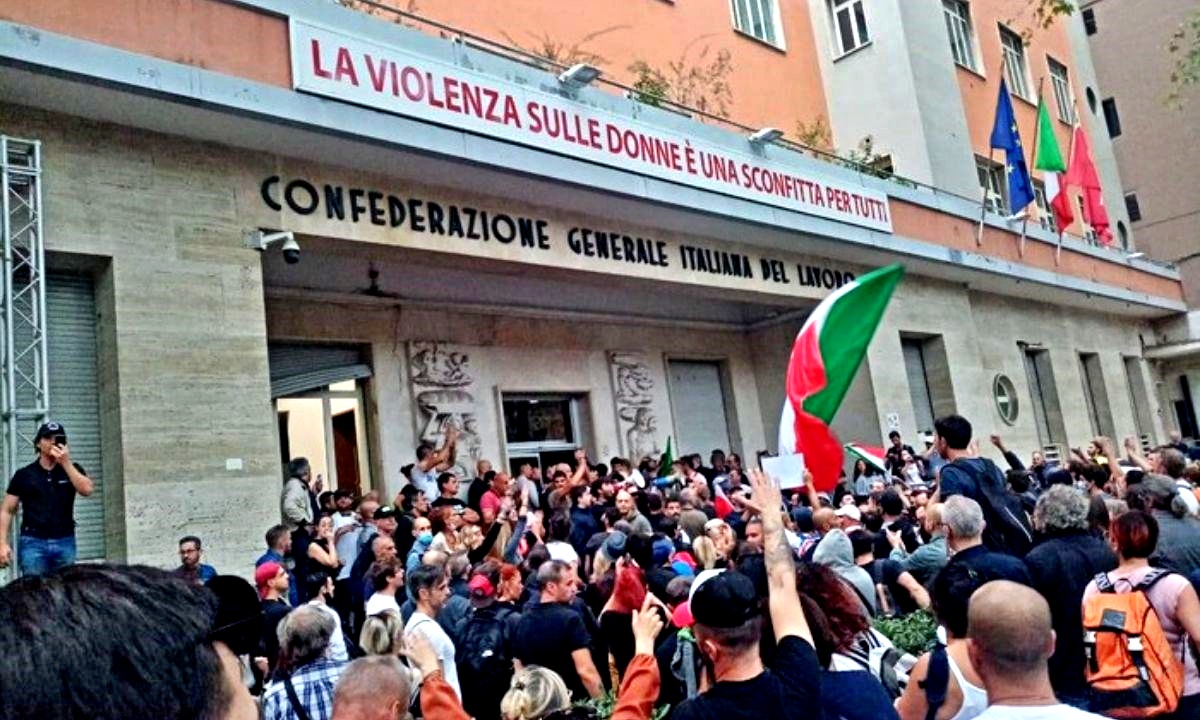 Assalto a Cgil, misure cautelari per altre 6 persone