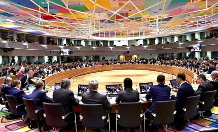 Consiglio Ue, sul tavolo imprese e migranti. Meloni incontra Zelensky a Bruxelles
