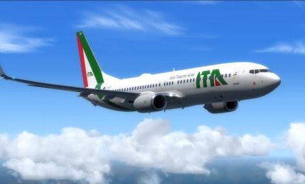 Italia trasporto aereo, decollo "zoppo" della nuova compagnia