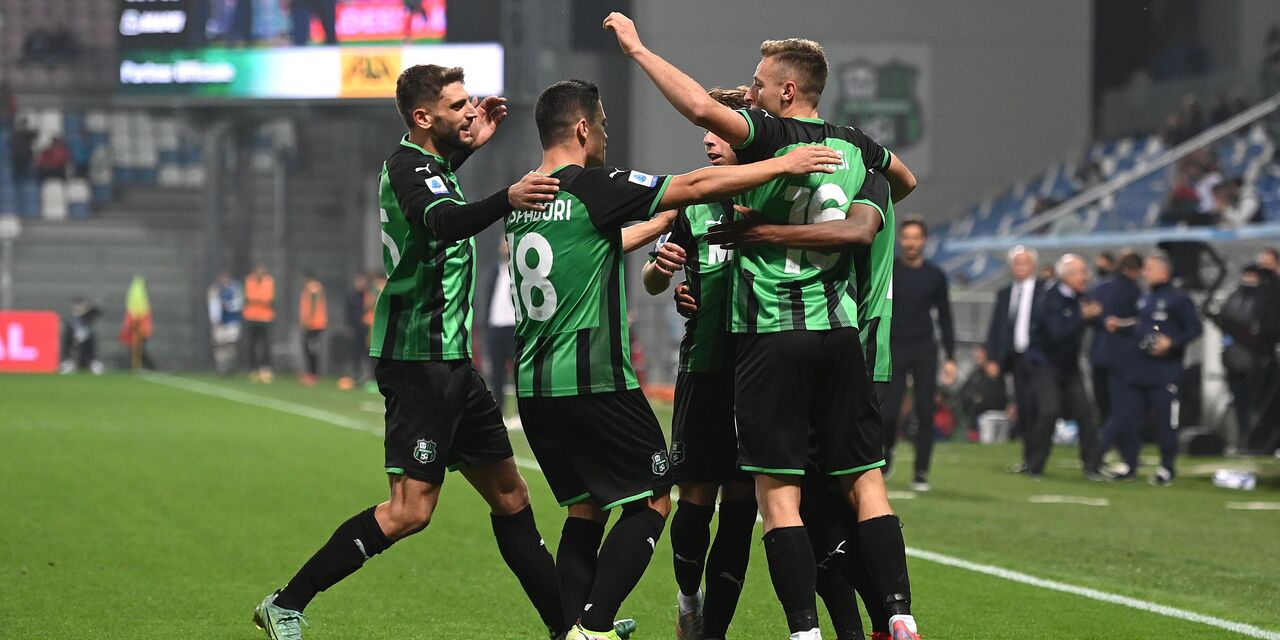 Sassuolo batte 3-1 Venezia e lo stacca in classifica