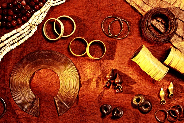 In Eurasia si decoravano gioielli 41.500 anni fa