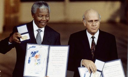 Morto De Klerk, il presidente del Sudafrica che liberò Mandela
