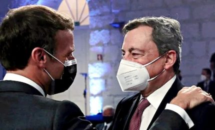 Macron e Draghi firmano trattato "Quirinale"