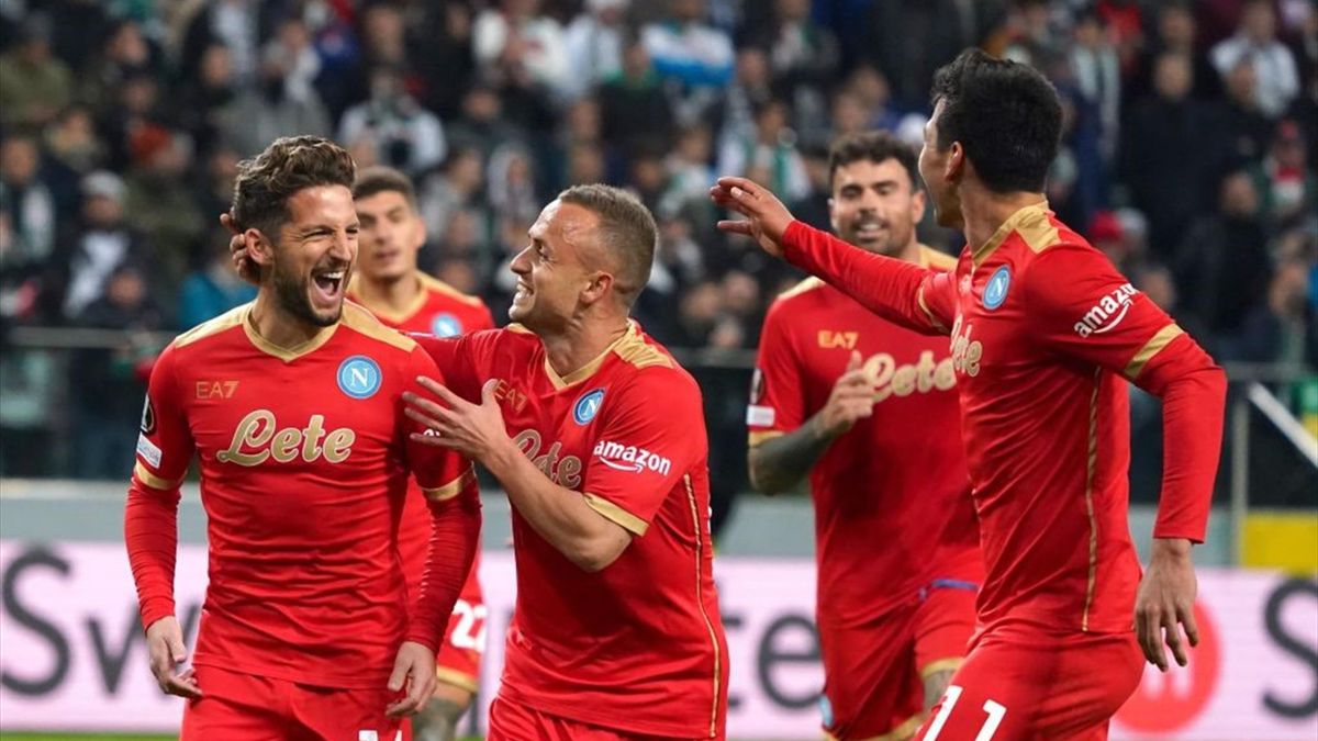 Legia Varsavia-Napoli 1-4, azzurri primi nel girone