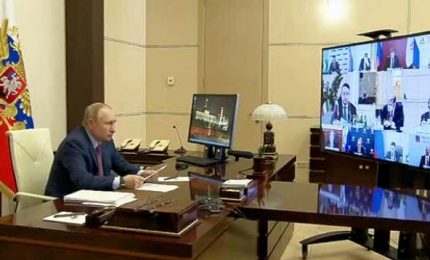 Putin in videoconferenza con 16 dirigenti aziende di italiane