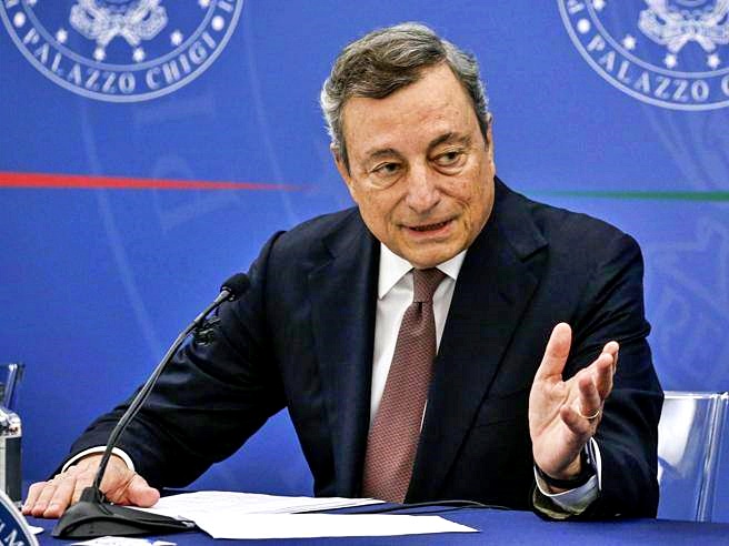 Draghi: 8 miliardi per le famiglie e le imprese, tengo barra governo dritta