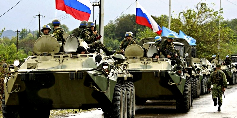 Ucraina, Russia annuncia l’avvio del ritiro delle truppe. Germania: “Un passo positivo”