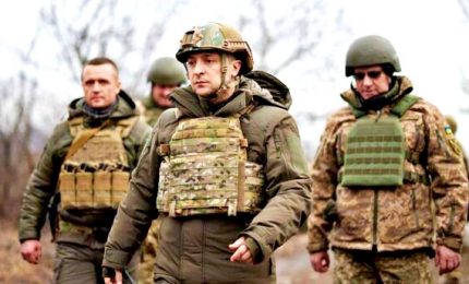Zelensky: oltre 100mila invasori russi in Ucraina