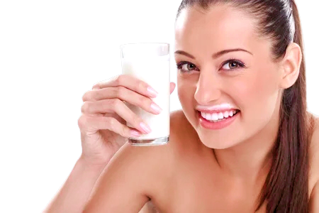 Latte e yogurt preziosi per la salute. Ad ogni età