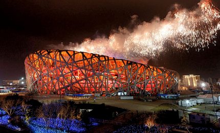 Fuochi d'artificio per la chiusura delle Paralimpiadi a Pechino