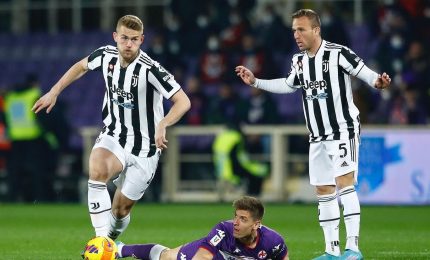 Fiorentina-Juventus 0-1 decide l'autorete di Venuti al 91'
