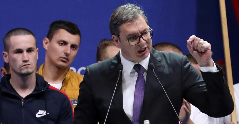 Serbia, Vucic riconfermato sconfigge l’opposizione europeista