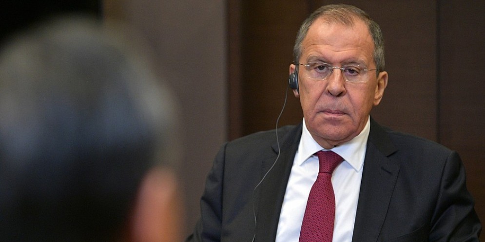 Spazio aereo chiuso alla Russia, Lavrov annulla viaggio in Serbia. Ira di Mosca