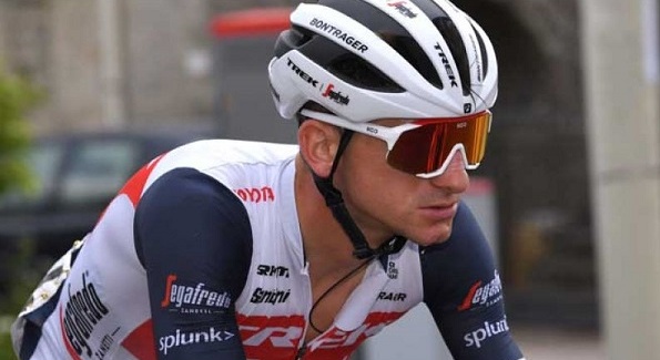 Giro d’Italia, Ciccone vince a Cogne, Carapaz resta in rosa