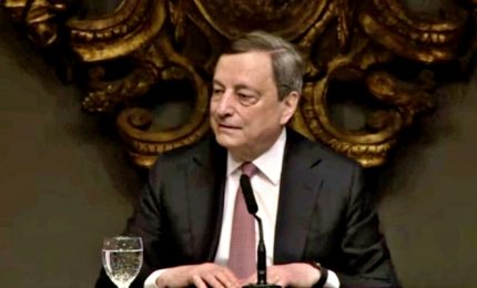 Draghi incassa la fiducia su dl Aiuti. Ma con M5s resta alta tensione