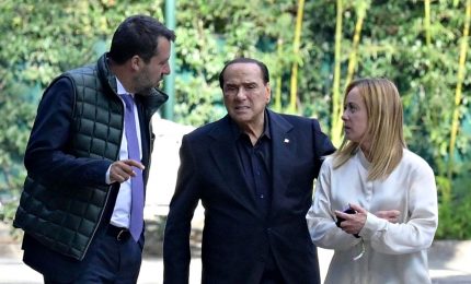 Altro che vertice del disgelo, la Sicilia dilania il centrodestra. Berlusconi "irritato"