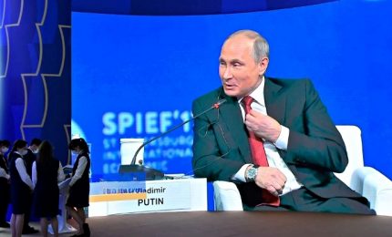 Putin: "Nulla sarà come prima. Sanzioni costano a Ue 400 miliardi Usd in un anno