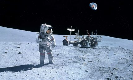 Esa: entro fine decennio un astronauta europeo sulla Luna