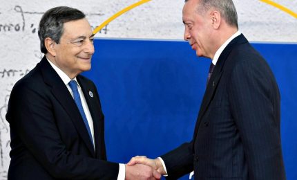 Draghi vola da Erdogan, rilancio dialogo su Ucraina e Libia