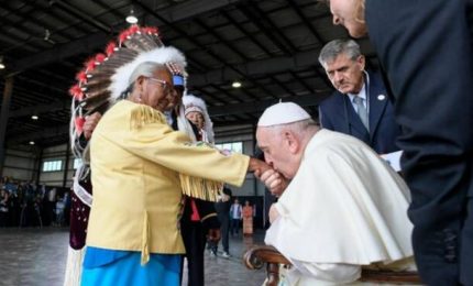 Il Papa in Canada accolto da Justin Trudeau e dai leader indigeni