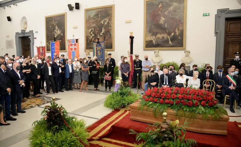 Piero Angela, la camera ardente in Campidoglio