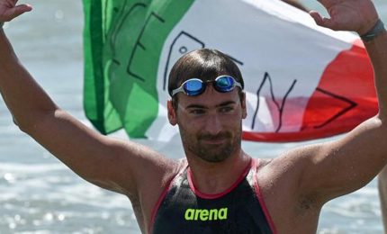 Europei nuoto: Acerenza oro nella 10 km, Taddeucci argento